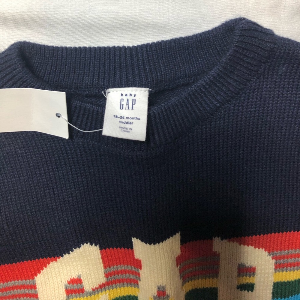 SOLD!!! Final Reduction!!! Kids GAP Sweater - Picture 4 of 8